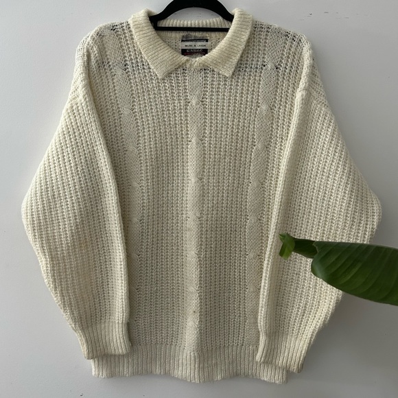 ❌SOLD ❌ Vintage Sweater - Picture 1 of 14